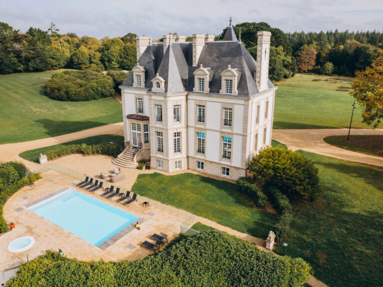 Château Les Garennes, Extérieur, Quimper